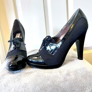 STEVE MADDEN Reilly Oxford Heals *Size 7*